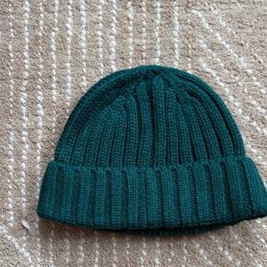 Uniqlo Teal Forest Green Knit Beanie Hat